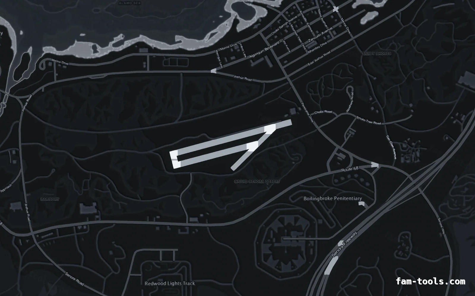 Gray GRAPHITE FiveM-compatible minimap for GTA 5 — without postal codes — showing Sandy Shores and the desert