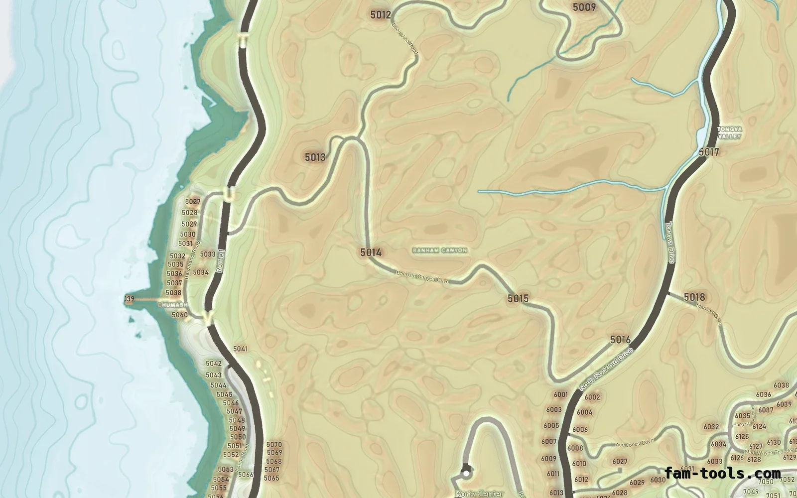 Mixed light TOPO DAY FiveM-compatible minimap for GTA 5 — with postal codes — showing the west coast and depth contours
